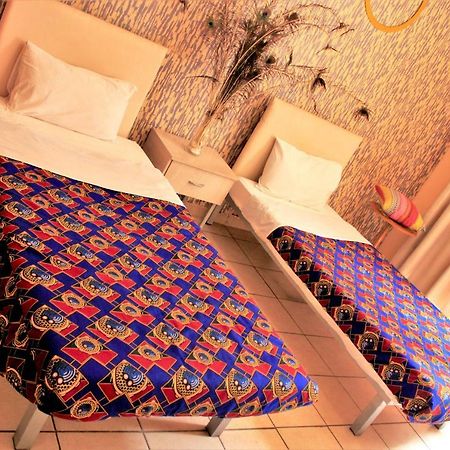 Urban Backpackers Hostel Johannesburg Exterior photo